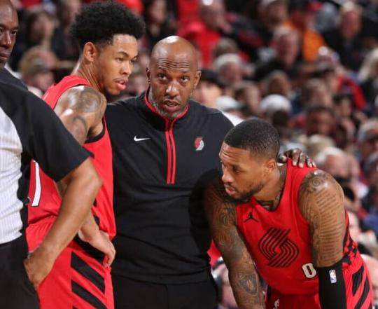 体育赛事-开拓者天赋满满再添一胜 利拉德得以静心养伤